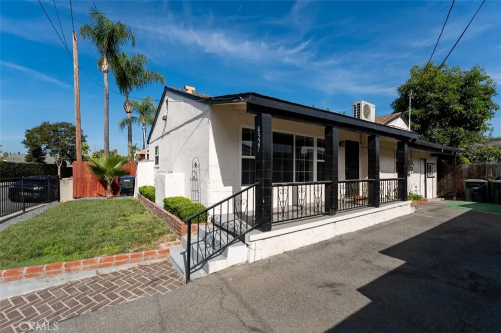 4327 E Philo Orange, CA 92869