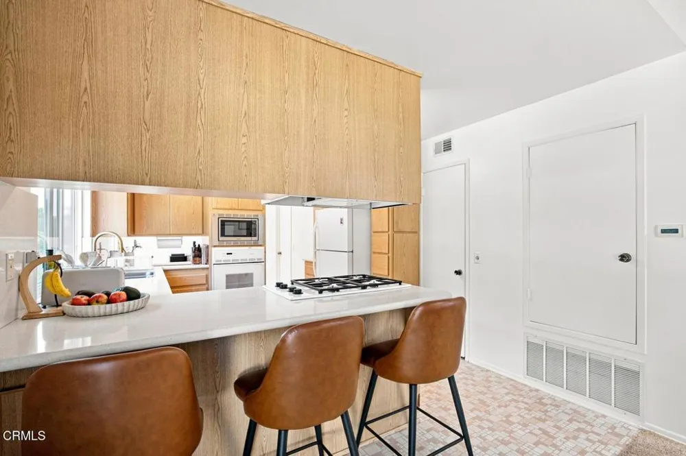 1559 Habra Court Camarillo, CA 93010