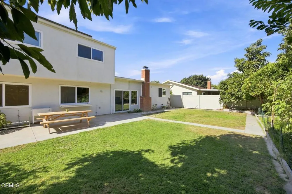 1559 Habra Court Camarillo, CA 93010