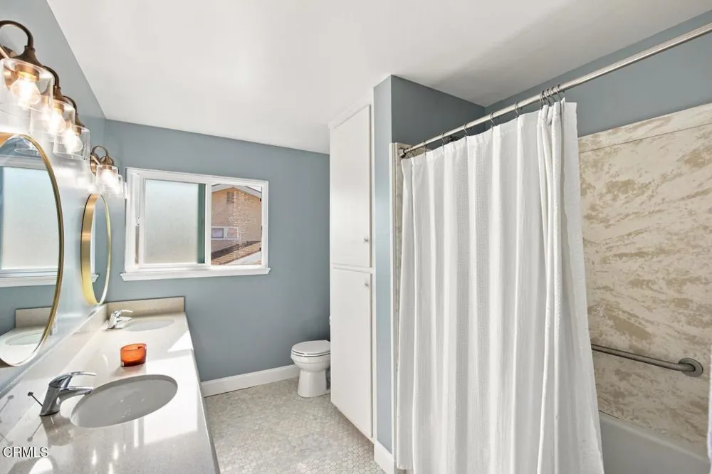 1559 Habra Court Camarillo, CA 93010