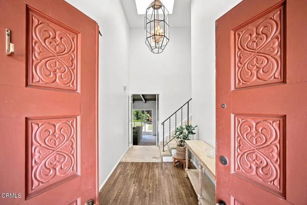 1559 Habra Court Camarillo, CA 93010