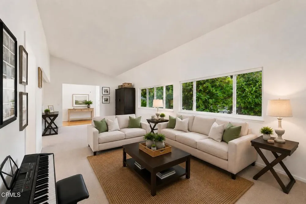 1559 Habra Court Camarillo, CA 93010