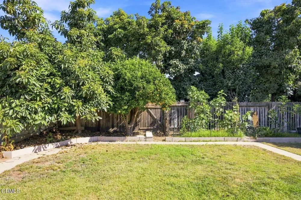1559 Habra Court Camarillo, CA 93010