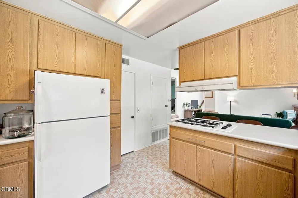 1559 Habra Court Camarillo, CA 93010