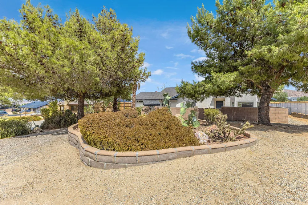 7815 Sunset Road Joshua Tree, CA 92252