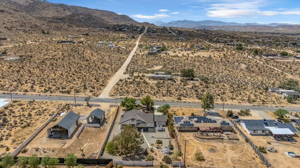 7815 Sunset Road Joshua Tree, CA 92252