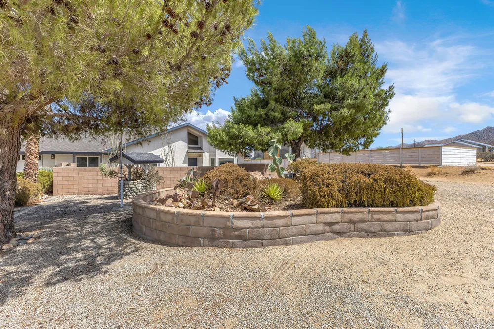 7815 Sunset Road Joshua Tree, CA 92252