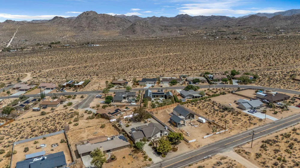 7815 Sunset Road Joshua Tree, CA 92252