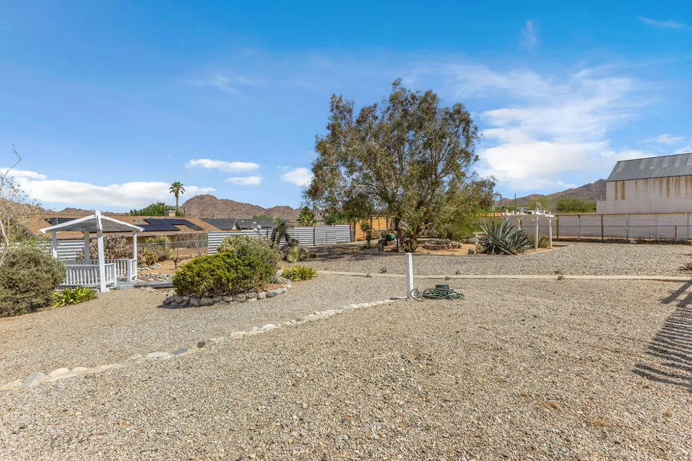 7815 Sunset Road Joshua Tree, CA 92252