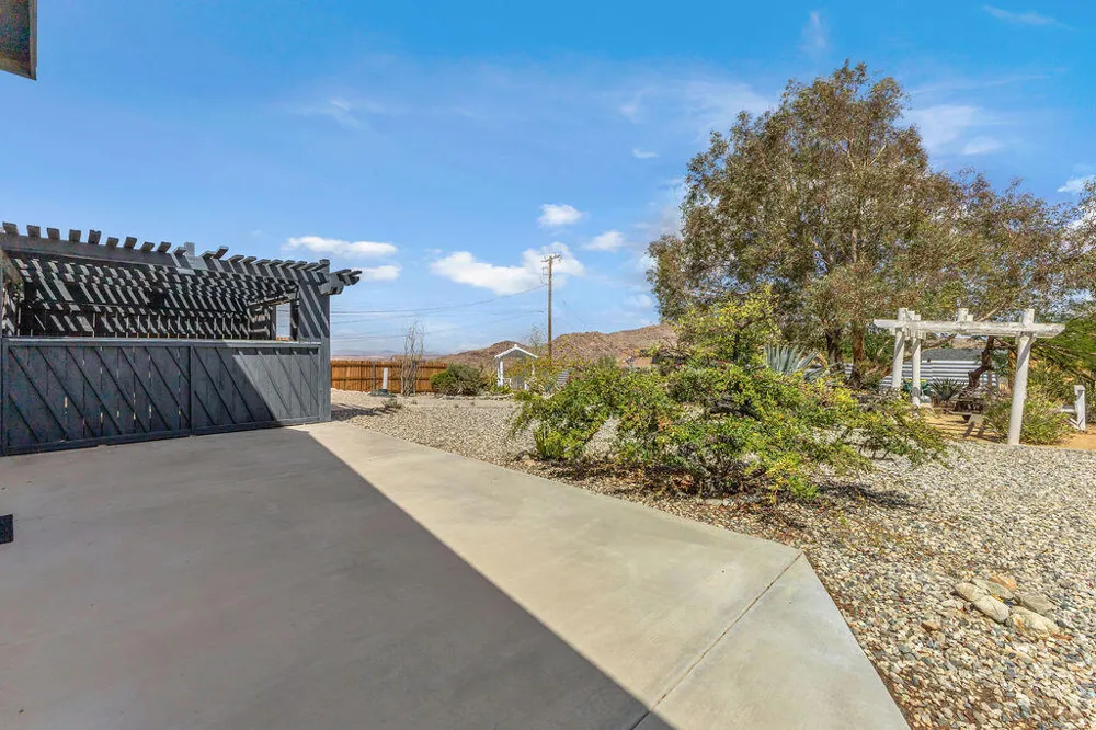 7815 Sunset Road Joshua Tree, CA 92252
