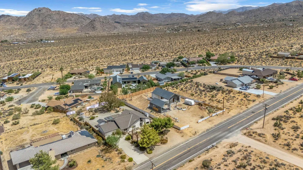 7815 Sunset Road Joshua Tree, CA 92252