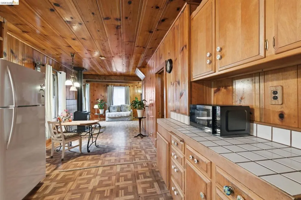 24249 Sugar Pine Rd Mi Wuk Village, CA 95346