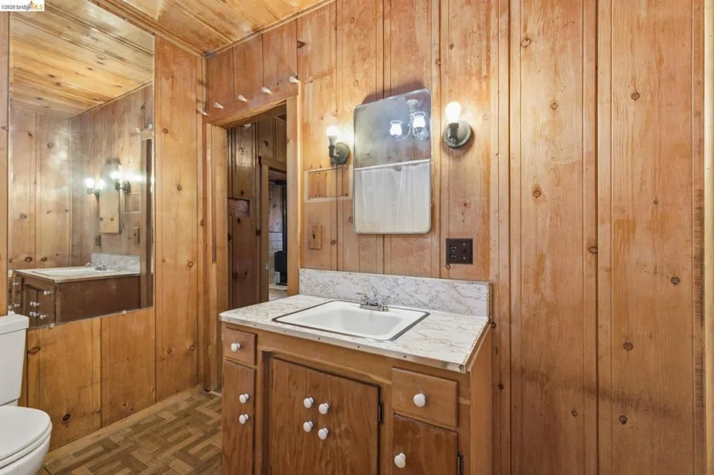 24249 Sugar Pine Rd Mi Wuk Village, CA 95346