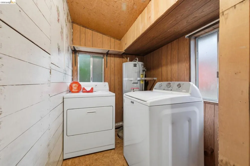 24249 Sugar Pine Rd Mi Wuk Village, CA 95346