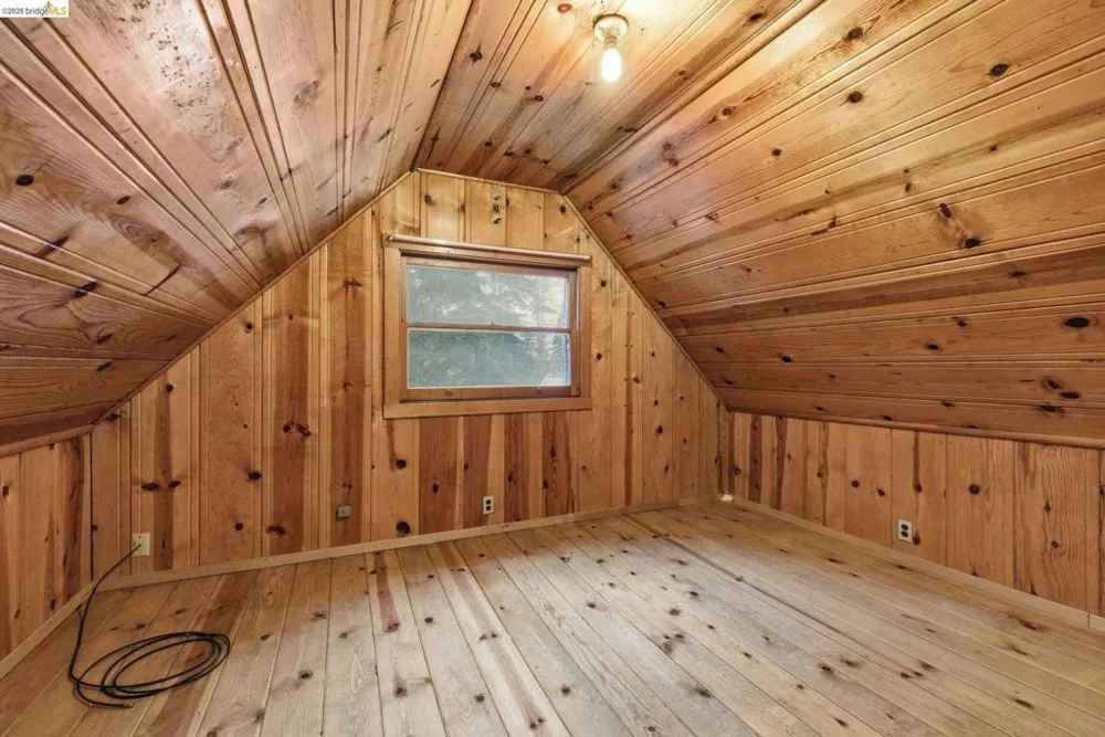 24249 Sugar Pine Rd Mi Wuk Village, CA 95346