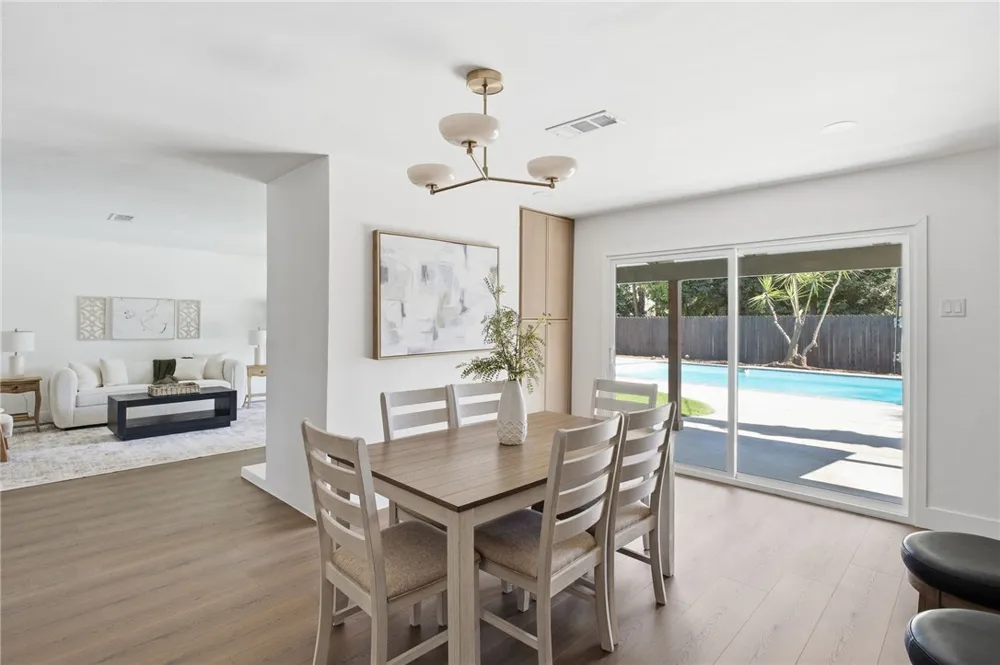 958 Fairway Bakersfield, CA 93309