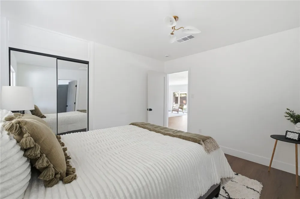 958 Fairway Bakersfield, CA 93309