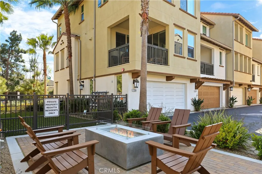 19239 Tideline Court Huntington Beach, CA 92648