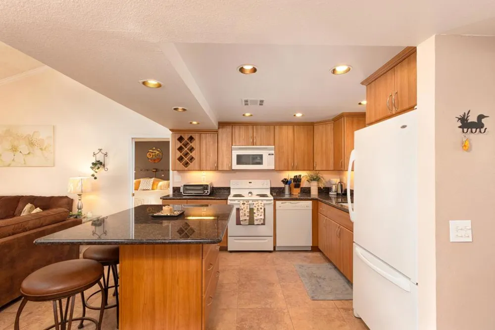 40729 Preston Trail Palm Desert, CA 92211