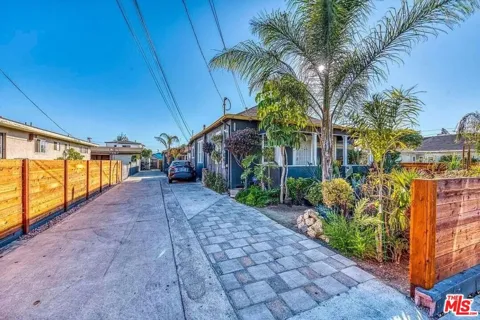 1588 W 36th Street