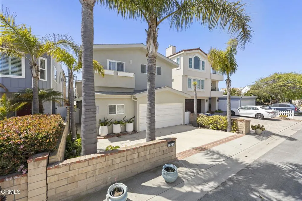 2125 Piru Avenue Oxnard, CA 93035