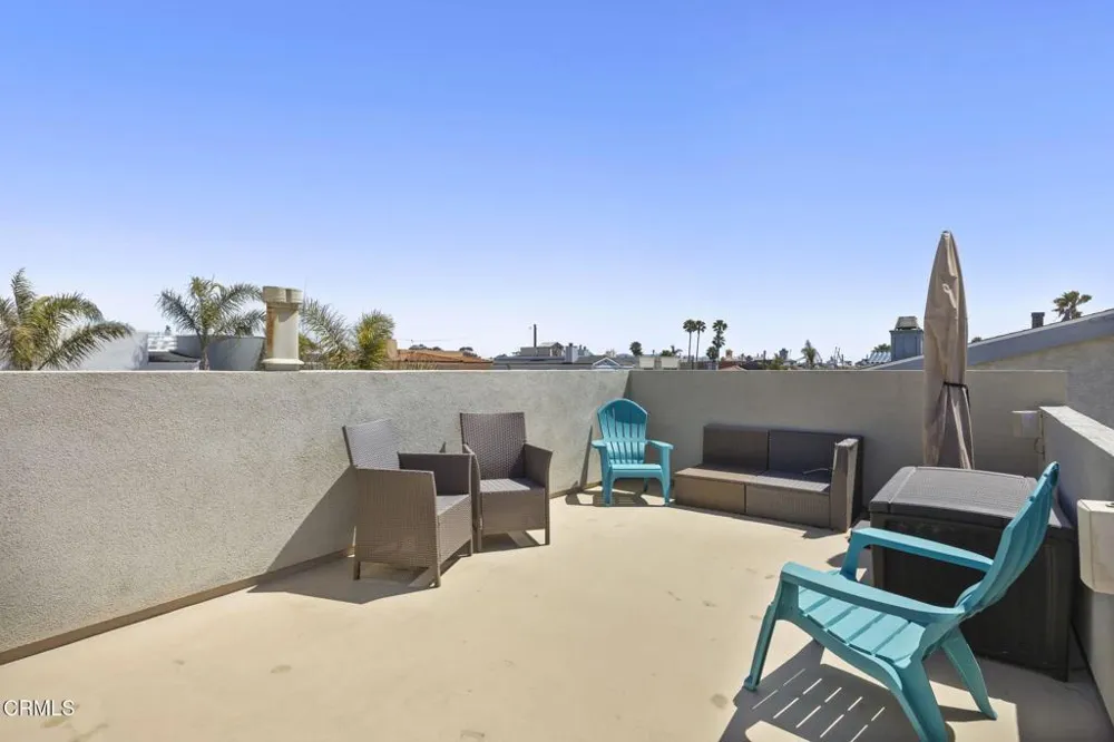 2125 Piru Avenue Oxnard, CA 93035