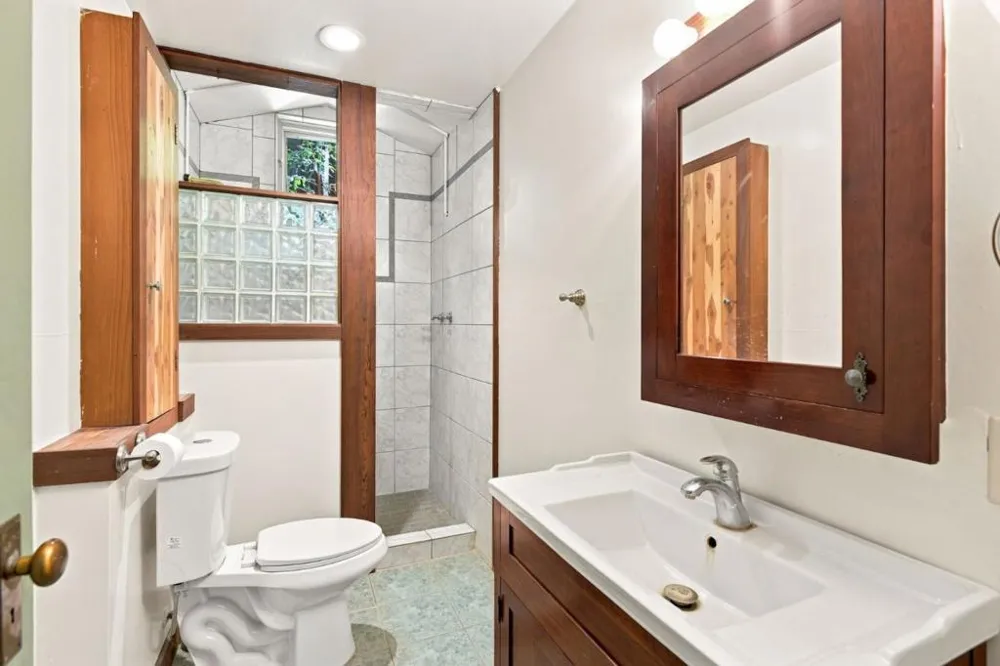 5 Pope Road La Honda, CA 94020