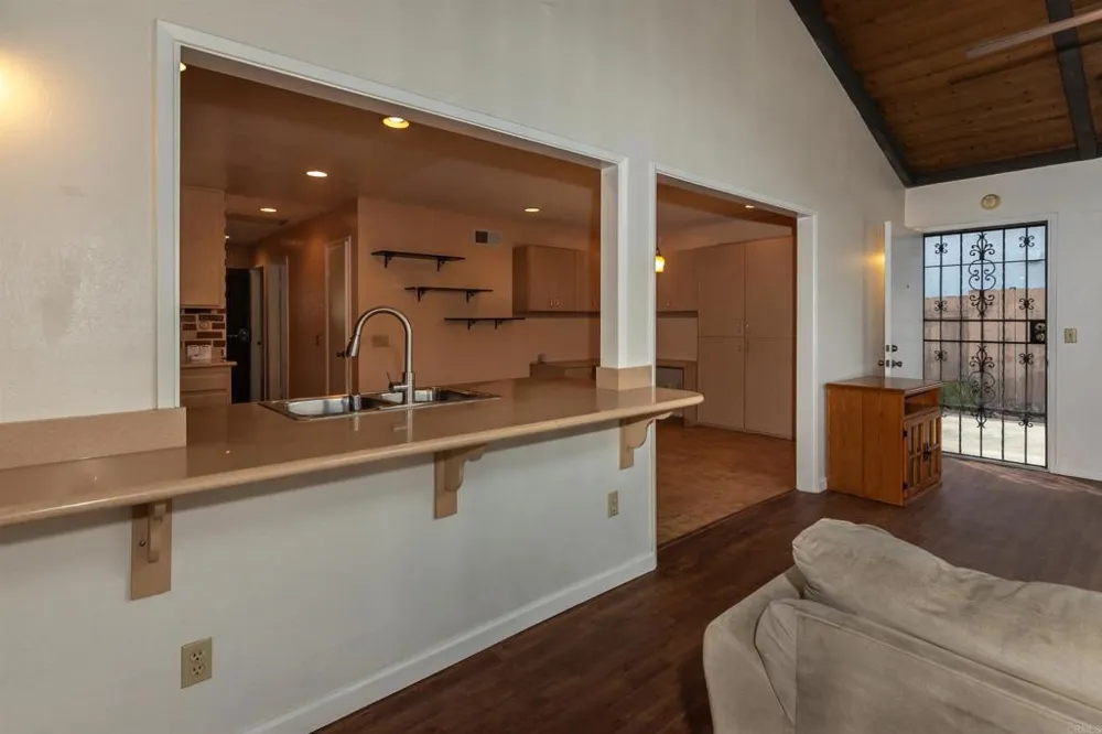 4966 Perkon Place San Diego, CA 92105