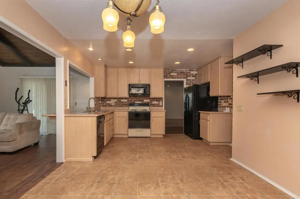 4966 Perkon Place San Diego, CA 92105