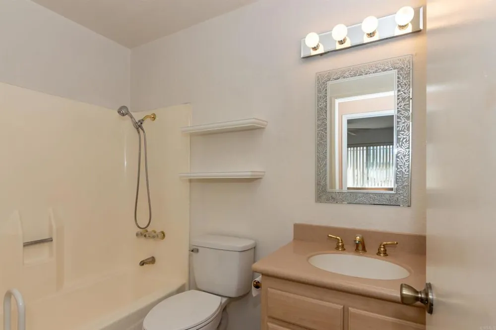 4966 Perkon Place San Diego, CA 92105