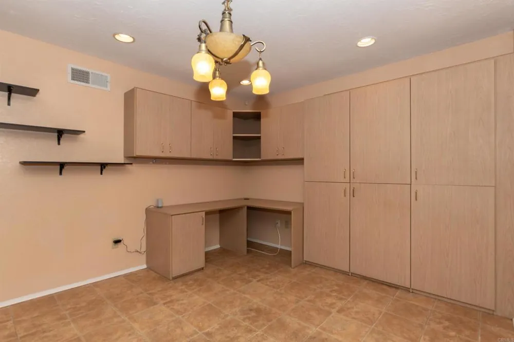 4966 Perkon Place San Diego, CA 92105