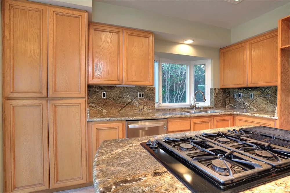 28511 Rancho Grande Laguna Niguel, CA 92677