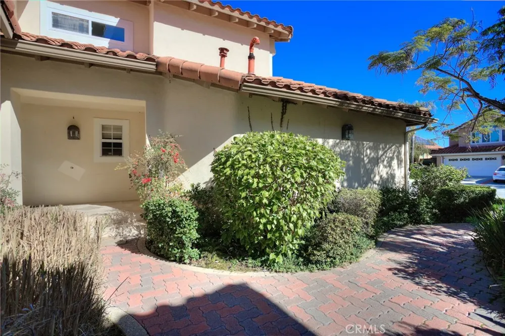 28511 Rancho Grande Laguna Niguel, CA 92677