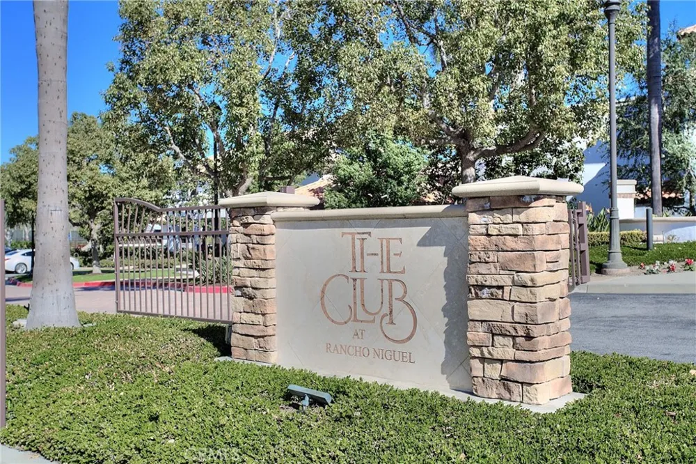28511 Rancho Grande Laguna Niguel, CA 92677