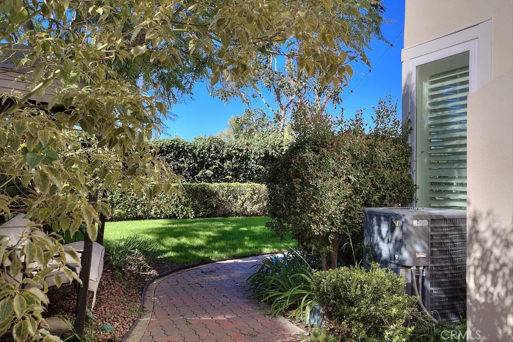 28511 Rancho Grande Laguna Niguel, CA 92677