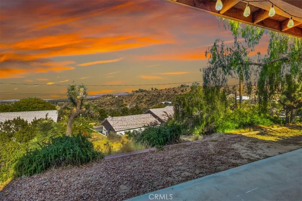 7655 Ventura Yucca Valley, CA 92284