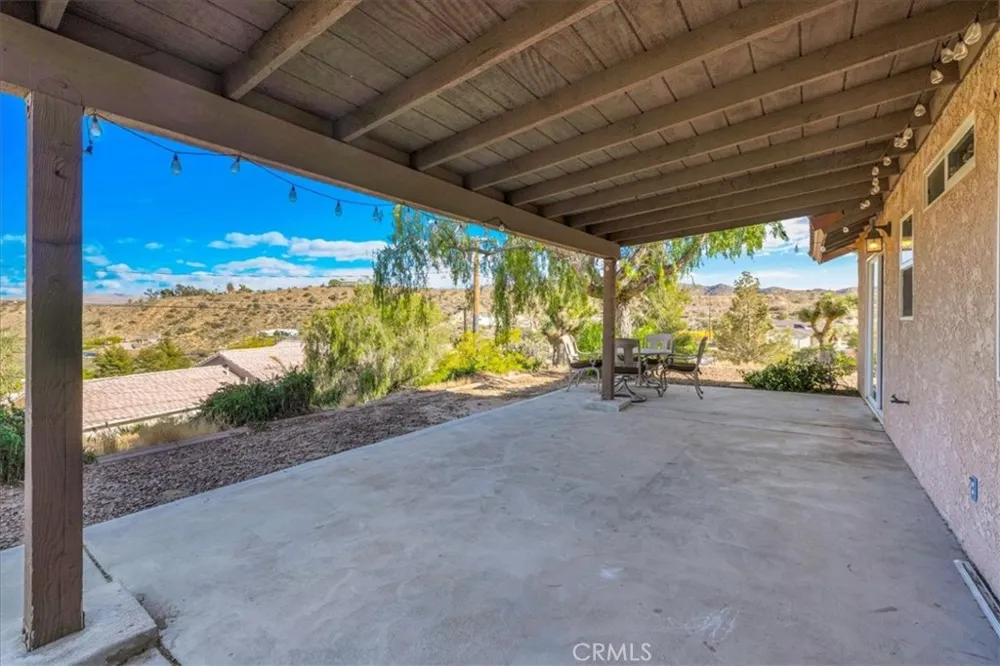 7655 Ventura Yucca Valley, CA 92284