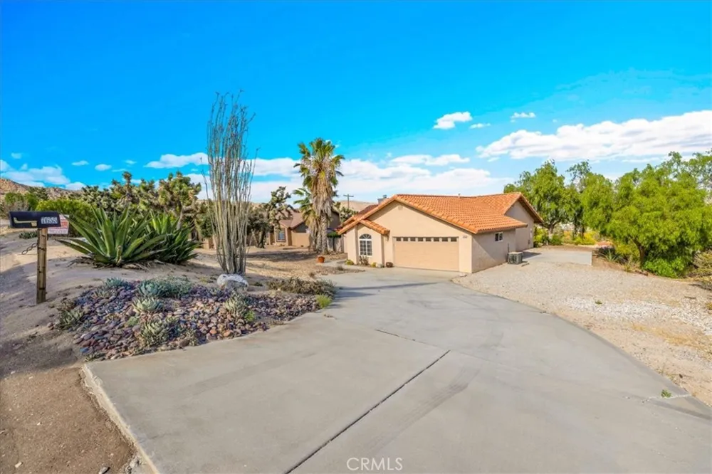 7655 Ventura Yucca Valley, CA 92284