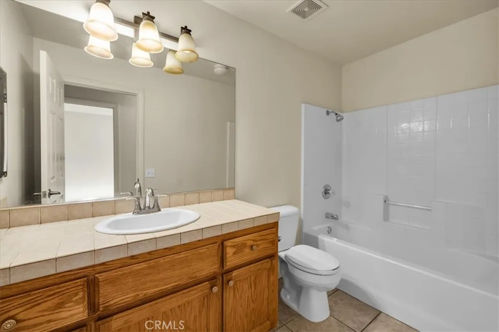 7655 Ventura Yucca Valley, CA 92284