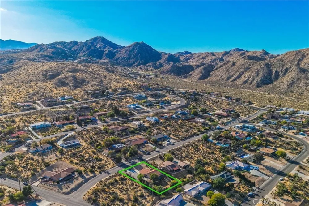 7655 Ventura Yucca Valley, CA 92284