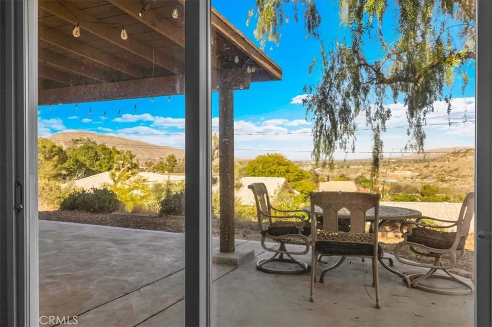 7655 Ventura Yucca Valley, CA 92284
