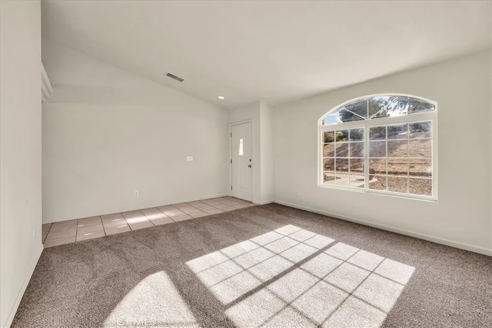 7655 Ventura Yucca Valley, CA 92284