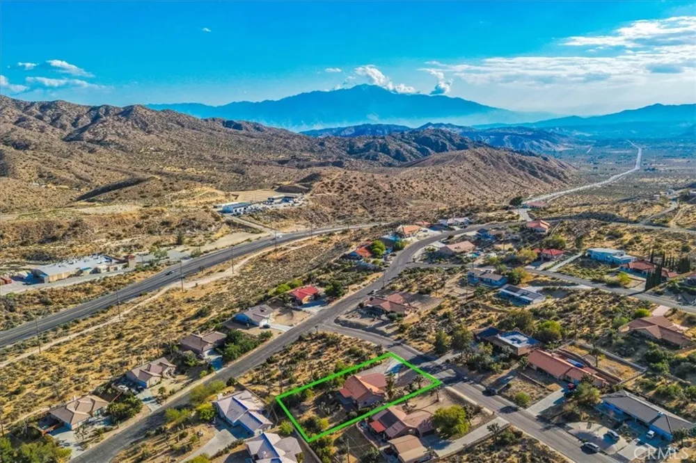 7655 Ventura Yucca Valley, CA 92284
