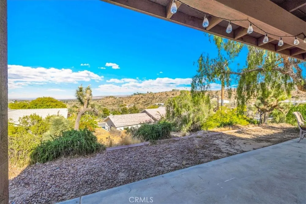 7655 Ventura Yucca Valley, CA 92284