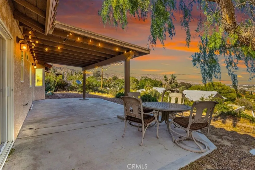 7655 Ventura Yucca Valley, CA 92284