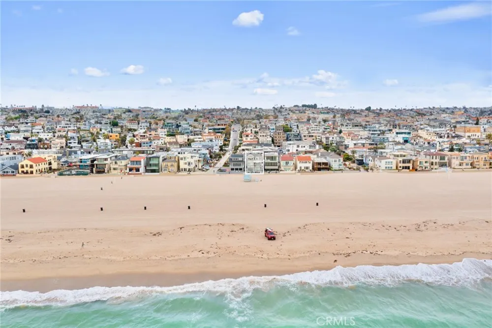1836 The Strand Hermosa Beach, CA 90254