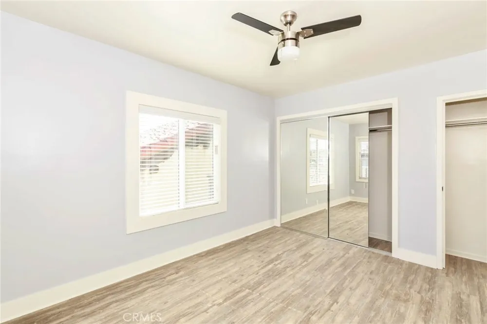 1836 The Strand Hermosa Beach, CA 90254
