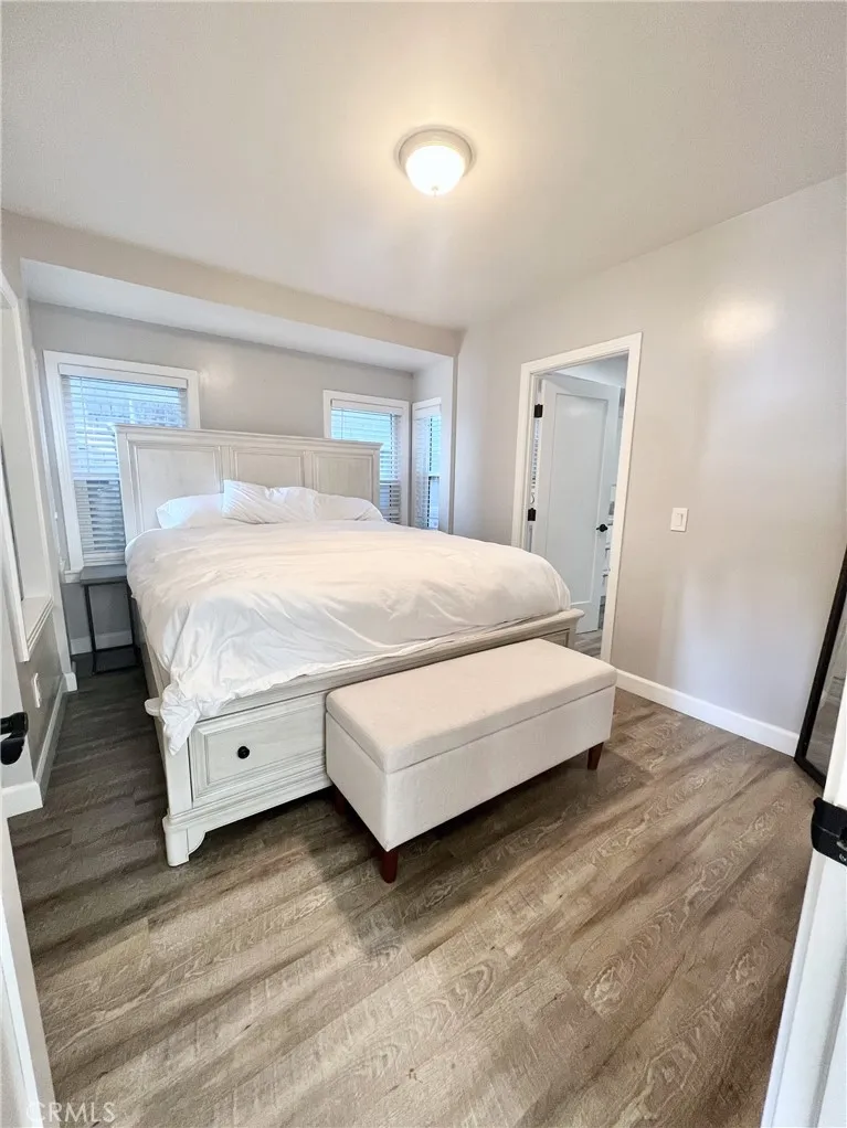 1836 The Strand Hermosa Beach, CA 90254