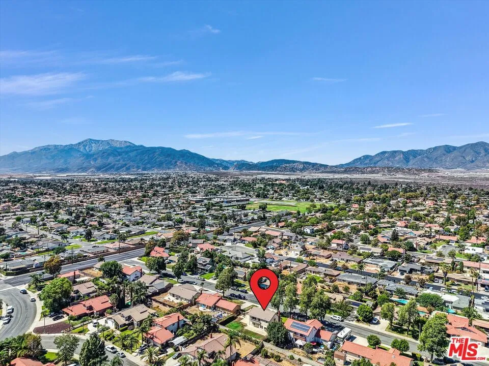 619 W Arbeth Street Rialto, CA 92377