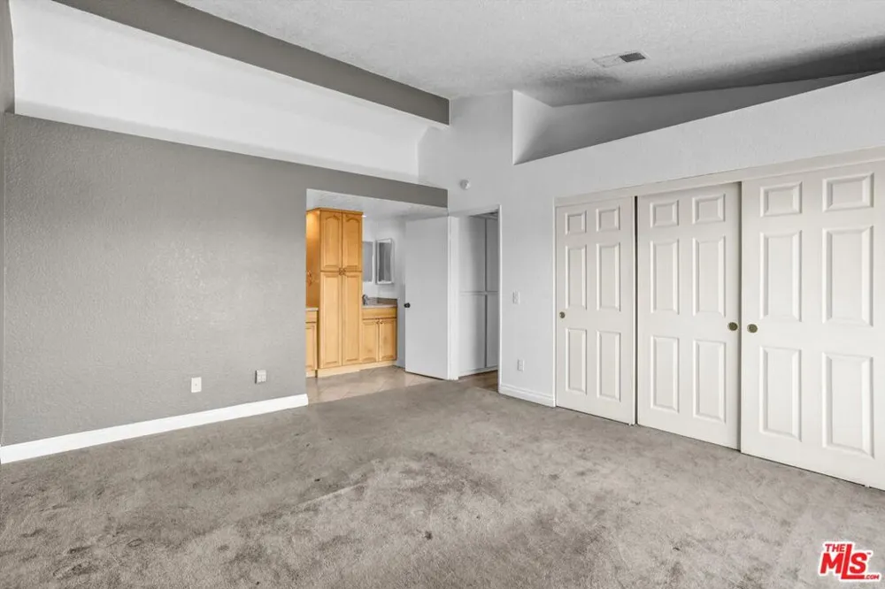 619 W Arbeth Street Rialto, CA 92377